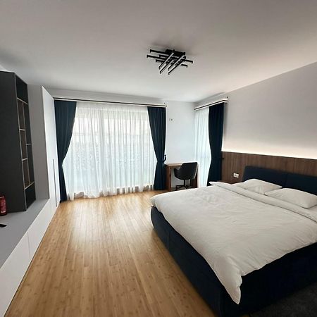 Pitesti Residence Экстерьер фото